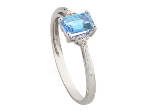 9k White Gold Blue Topaz (0.87ct) Diamond Ring (0.03ct)