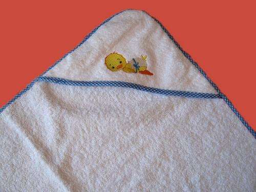 HOODED TOWEL