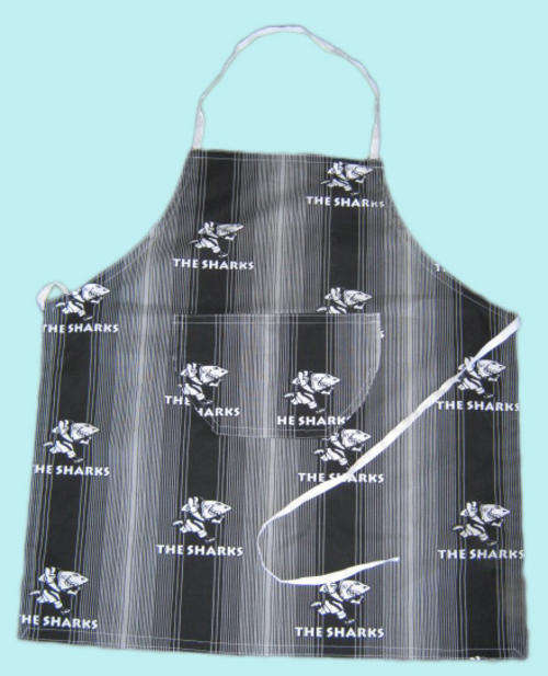 APRON WITH SHARKS FABRIC