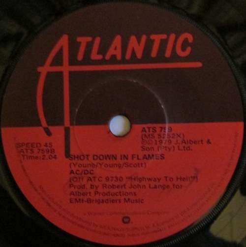 AC/DC - GIRLS GOT RHYTHM / SHOT DOWN IN FLAMES  (7 INCH SINGLE/VINYL)