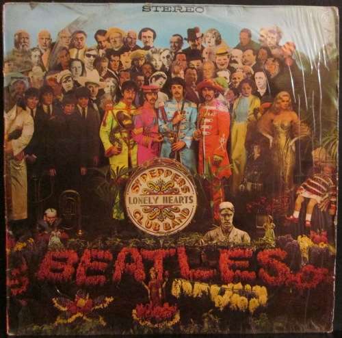 THE BEATLES - SGT. PEPPERS LONELY HEARTS CLUB BAND (LP/VINYL)