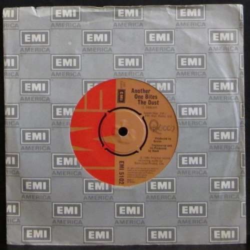 QUEEN - ANOTHER ONE BITES THE DUST / DRAGON ATTACK (7 SINGLE/VINYL)