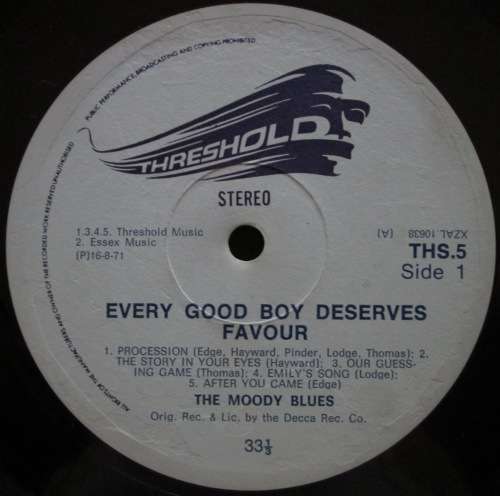 THE MOODY BLUES - EVERY GOOD BOY DESERVES FAVOUR  (LP/VINYL)