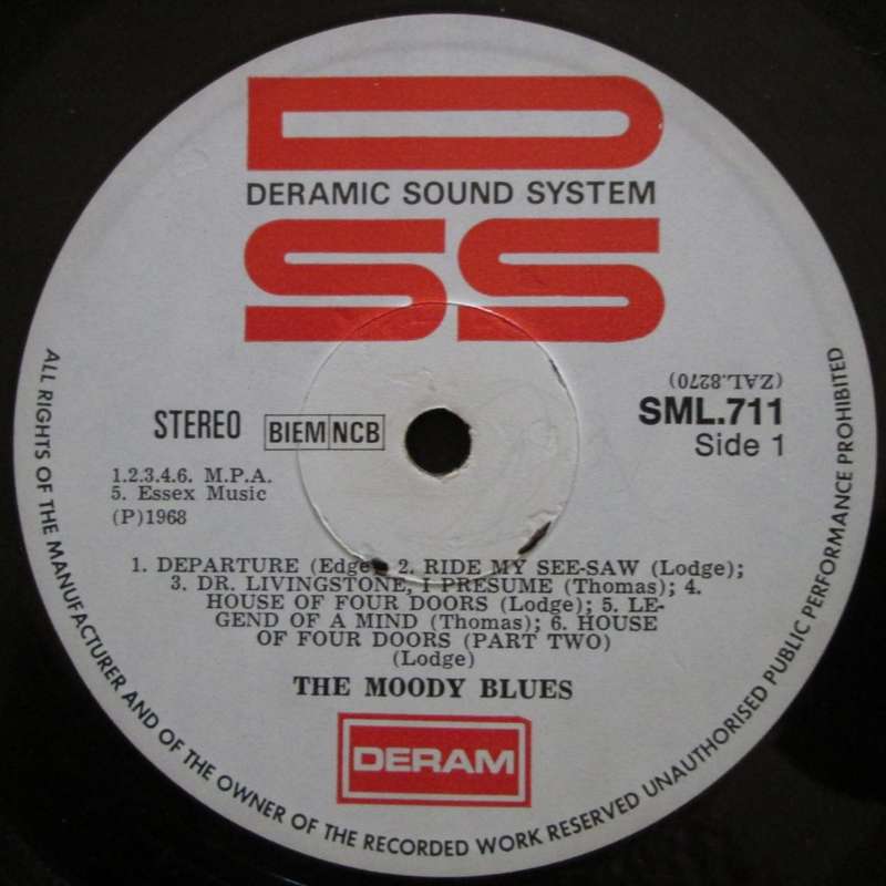 THE MOODY BLUES - IN SEARCH OF THE LOST CHORD  (LP/VINYL)