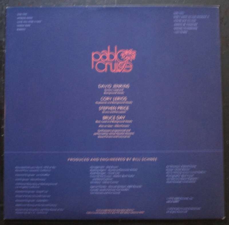 PABLO CRUISE - WORLDS AWAY   (LP/VINYL)
