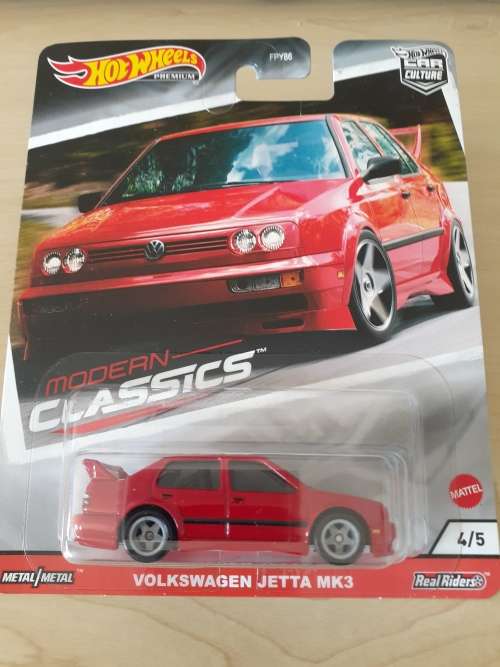 HOT WHEELS PREMIUM MODERN CLASSICS VOLKSWAGEN JETTA MK3