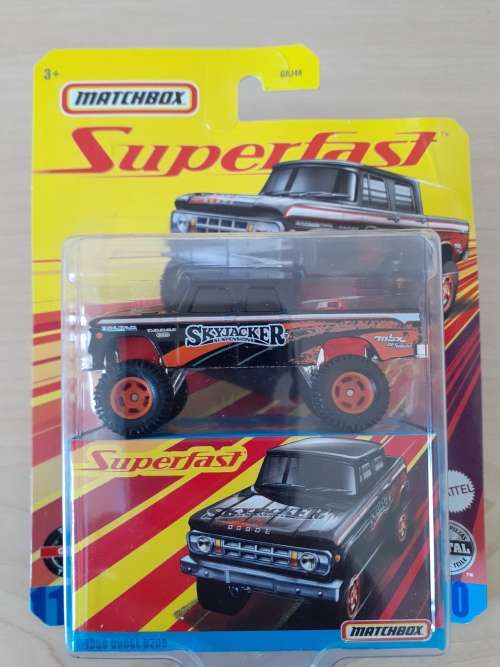 MATCHBOX SUPERFAST 1968 DODGED 200