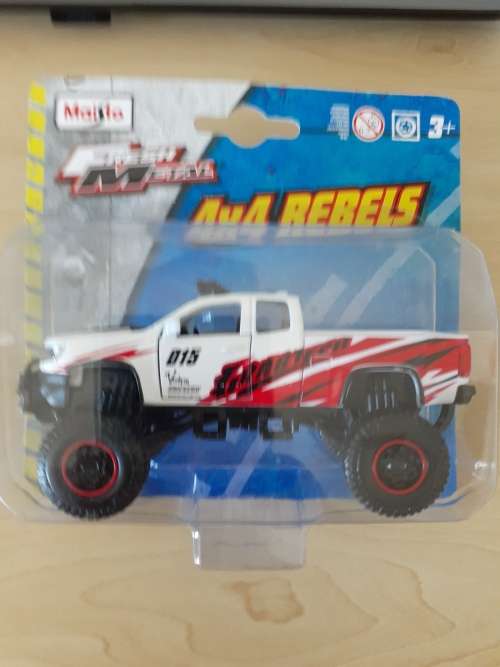 MAISTO 4X4 REBELS CHEVROLET TRUCK