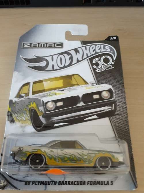 HOT WHEELS ZAMAC SERIES - `68 PLYMOUTH BARRACUDA FORMULA S