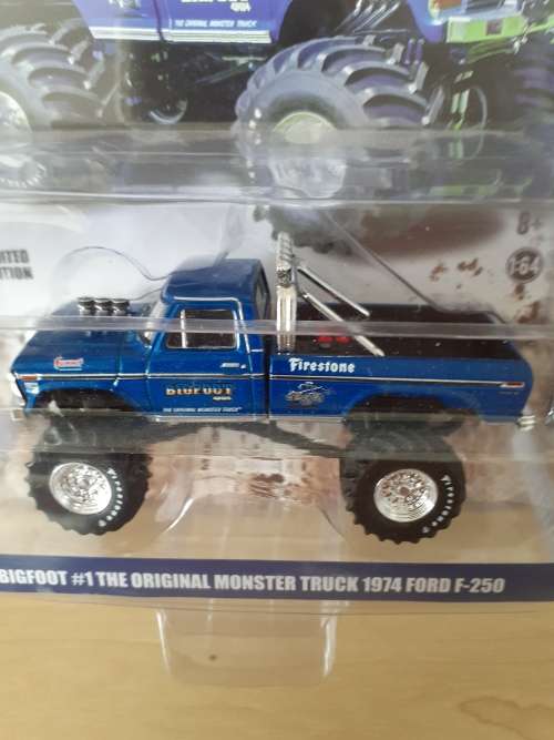 GREENLIGHT 1974 FORD F-250 BIGFOOT ORIGINAL MONSTER TRUCK