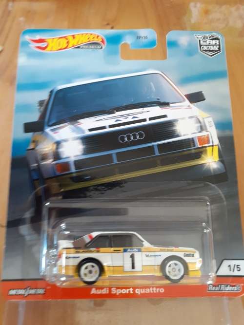 HOT WHEELS PREMIUM TRILL CLIMBERS SET (5 PIECE)