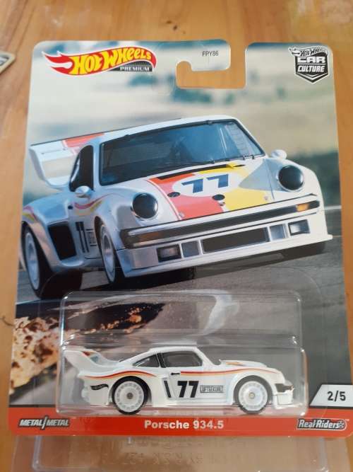 HOT WHEELS PREMIUM TRILL CLIMBERS SET (5 PIECE)