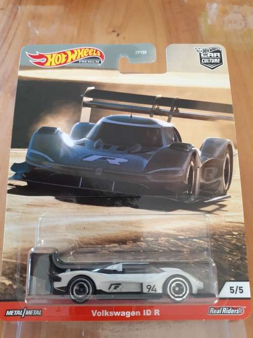 HOT WHEELS PREMIUM TRILL CLIMBERS SET (5 PIECE)