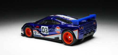 HOT WHEELS PREMIUM `GULF` MCLAREN F1 GTR