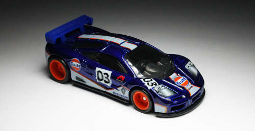 HOT WHEELS PREMIUM `GULF` MCLAREN F1 GTR