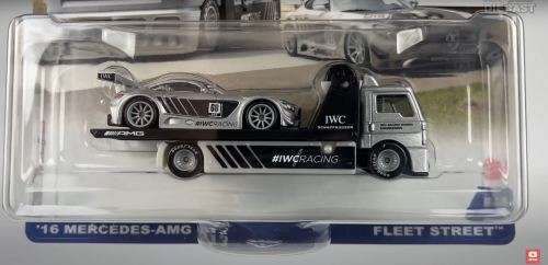 HOT WHEELS PREMIUM `TEAM TRANSPORTER` MERCEDES-BENZ AMG GT3 ON FLEET STREET TRUCK