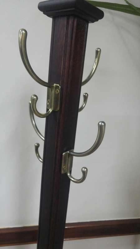 Antique Hat/Coat Stand -  Solid  - Immaculate Condition - R2500 COLLECTIONS ONLY - Arrange courier