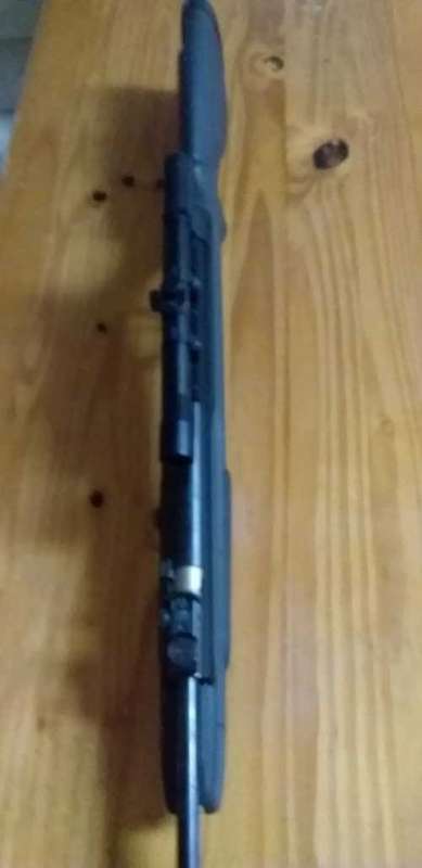 GAMO CFX PELLET GUN WITH SCOPE - 1000 FPS IN EXCELLENT CONDITION - MADE IN SPAIN