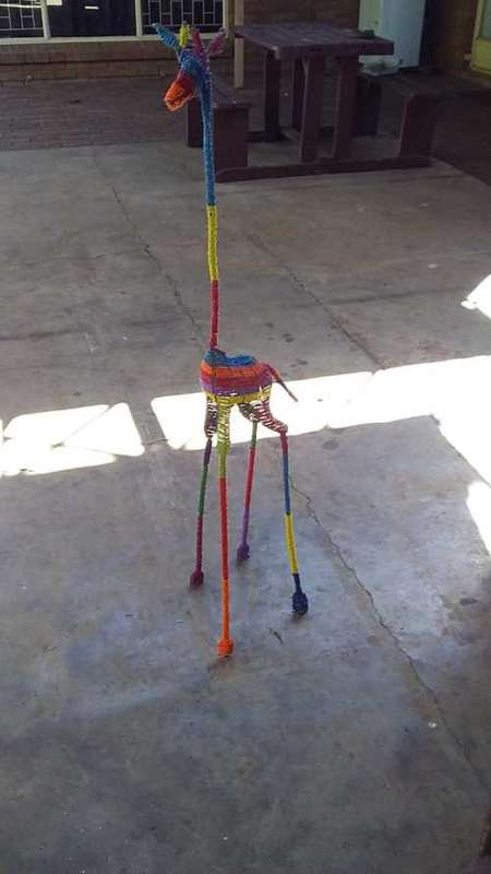 AMAZING - AFRICAN CULTURE GIRAFFE - VERY COLORFUL - 1,26m Meters in Height - AMAZING FIND