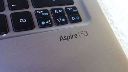 Acer Aspire S3 - i5-3317U - 1.70GHz - 4 GB Ram - 64 Bit - Comes With Charger - Great Condition
