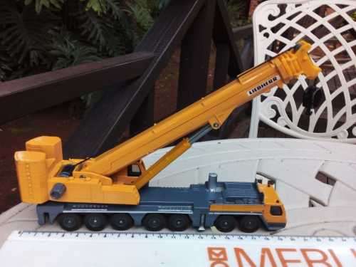 Siku 1886 - Liebherr LTM1400 Mobile Crane - Liebherr Yellow - H0 Scale 1:87 Die Cast Toy - 100% WORK