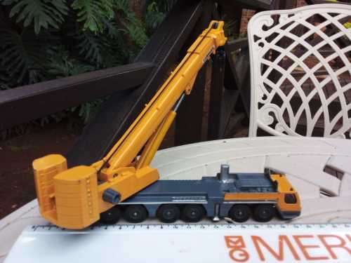 Siku 1886 - Liebherr LTM1400 Mobile Crane - Liebherr Yellow - H0 Scale 1:87 Die Cast Toy - 100% WORK