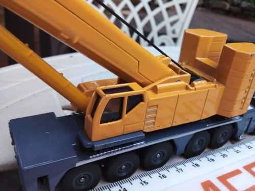 Siku 1886 - Liebherr LTM1400 Mobile Crane - Liebherr Yellow - H0 Scale 1:87 Die Cast Toy - 100% WORK