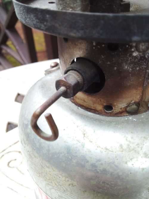 Old Coleman no. 249 Lantern No glass shade - 249-299 - MADE IN CANADA