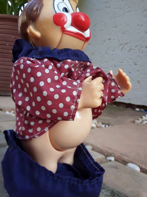 ALLIED BANK CLOWN MONEY BOX- 28 CM HEIGHT - 100% WORKING
