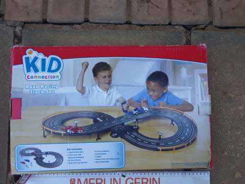 Kid Connection Road Racing Track Play Set Battery Operated Blue 8 Shape - WORKING - COMPLETE