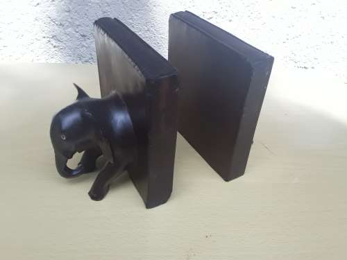 Wooden Elephant Book Ends - AMAZING CONDITION