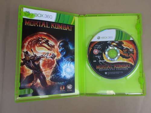 Mortal Kombat game Xbox 360 - Refurbished - With Booklet - Made in EU