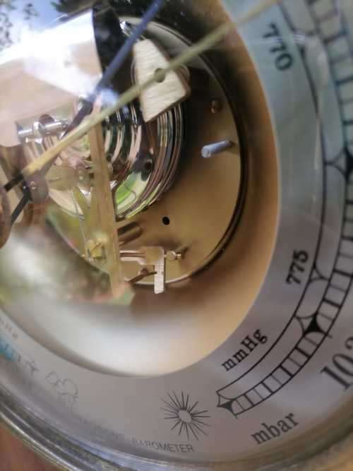 VINTAGE - PRACISIONS - Barometer west germany  - MADE FROM BRASS WITH OAK WOOD - 100% WORKING