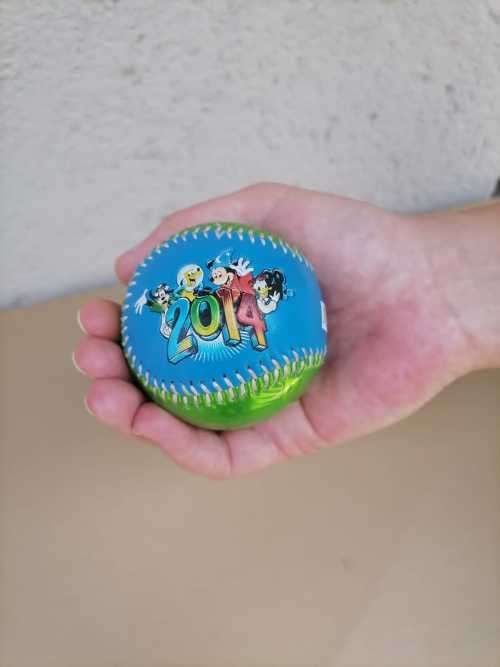 VERY RARE!!! DISNEYLAND RESORT 2014 (F629-1374-7-13225) - BASEBALL OFFICIAL SIZE - LIKE NEW