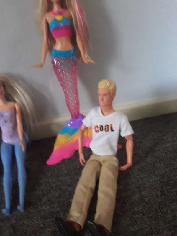 4 Barbie Dolls - Mattel - 1 Simba Kevin Doll