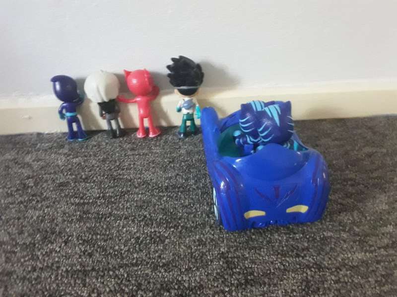 PJ Masks Frog Box eOne with 5 Figures - 100% ORIGINAL AMAZING