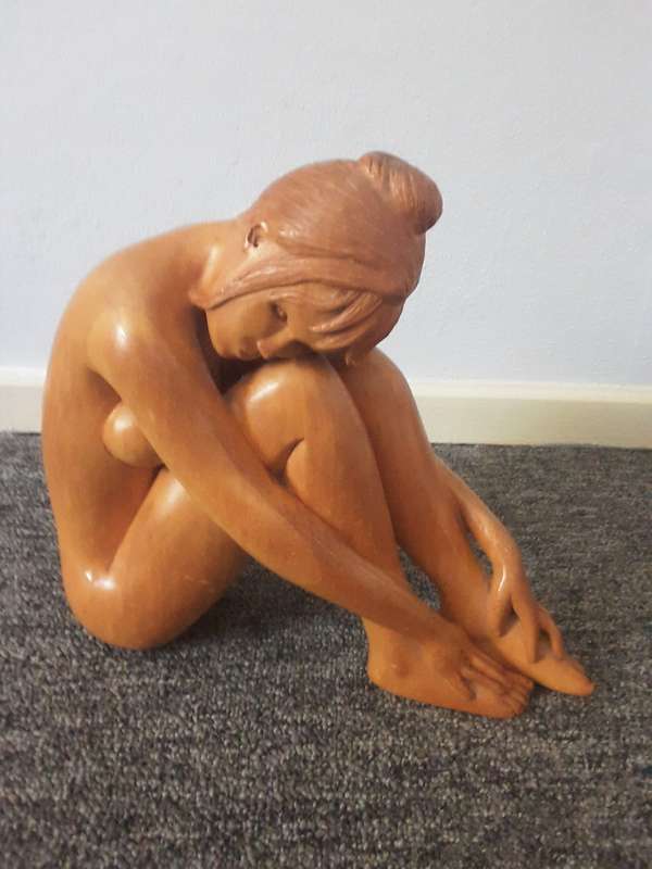 Amazing Oak Wood Hand made nude lady sculpture - Artist FB - 22 CM HEIGHT 11 CM BREATH