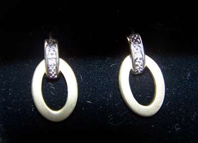 GENUINE MATT GOLD AND DIAMOND EARINGS