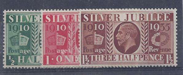 Great Britain 1935 KGV Silver Jubilee set of 3 with inverted watermark, very fine unmounted mint