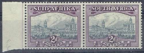South Africa 1933 Hyphenated 2d grey and purple pair with plate flaw unmounted mint