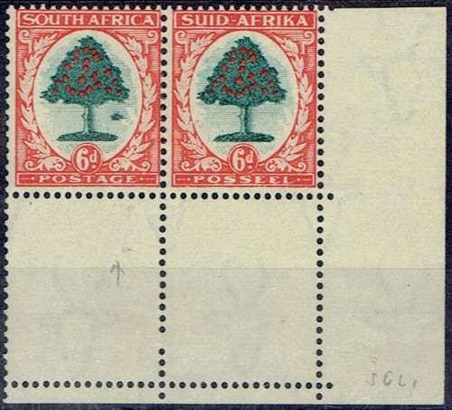 South Africa 1933 Hyphenated 6d with mole hill plate flaw