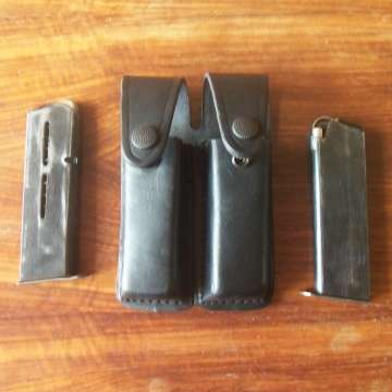 Dual Leather Star 9mm Magazine Belt Pouch With Two 9mm Star Magazines.