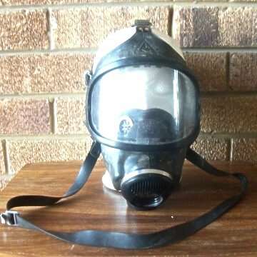 S.A.D.F. Riot Control Mask - Made By  Auer. (Border War Period).