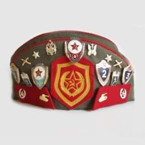 Russian Garrison Cap Pack With Russian Badges.
