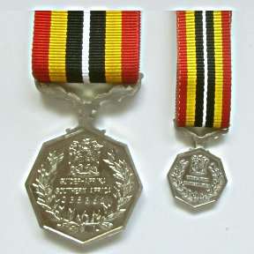 Southern Africa Full Size And Miniature Medals - Numbered 035362.