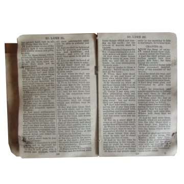 First World War - 1914 Queen Mary Christmas Gift Tin With Miniature Bible - New Testament.