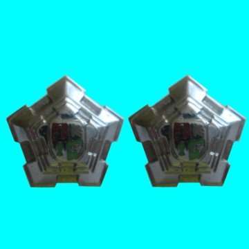 Chromed Metal Rank - Castle - Only Worn By The Army - Pair - Pins Intact - Large.
