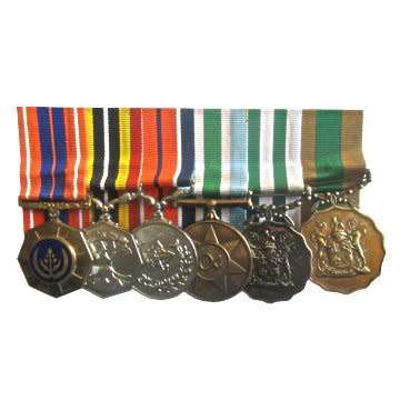 7 th Med Grouping Of Six MedalsTo Warrant Officer J.C.J Lubbe - 65947962 P.E.