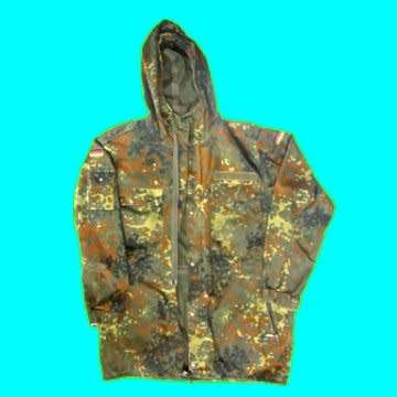 German Sniper 4 Pocket Camo Jacket with Hood and Pocket on Left Sleeve - Large.