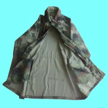 Serbea Camo Jacket - XL.